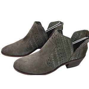Vince Camuto Grey Suede Womens Boots size 8 Perforated Cutout Ankle Booties